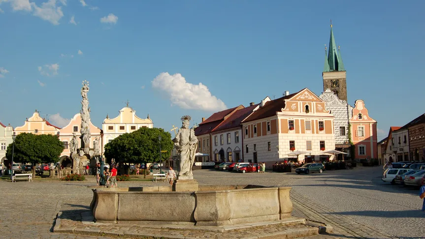 Poznáte krásné české náměstí?