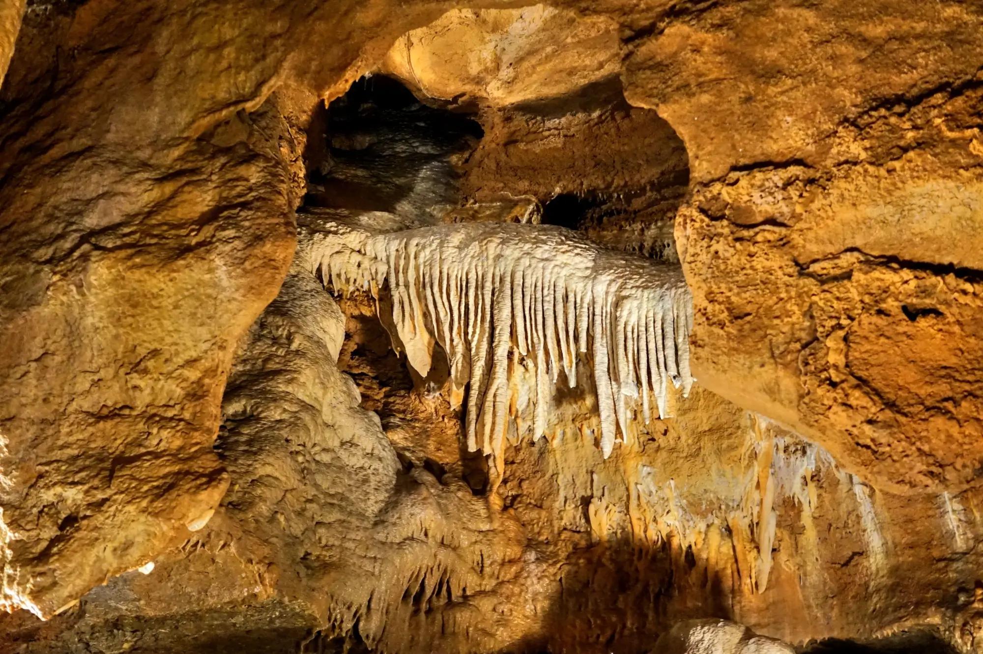 Výzdoba Koněpruských jeskyní