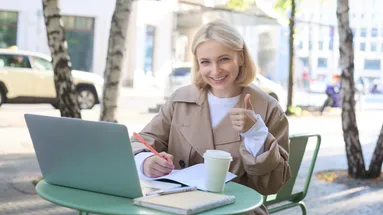 Pracovat v zahraničí není vůbec složité.