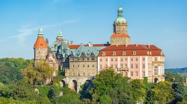 Tento zámek miloval Hitler i nacisté.