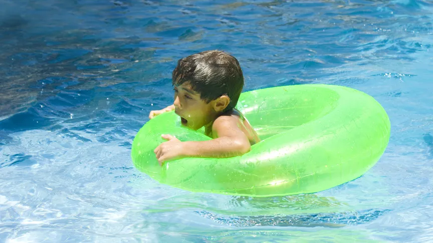 Zapomeňte na slunce a pohodu: Meteorologové varují před nedělí, čeká nás nejhorší den léta.