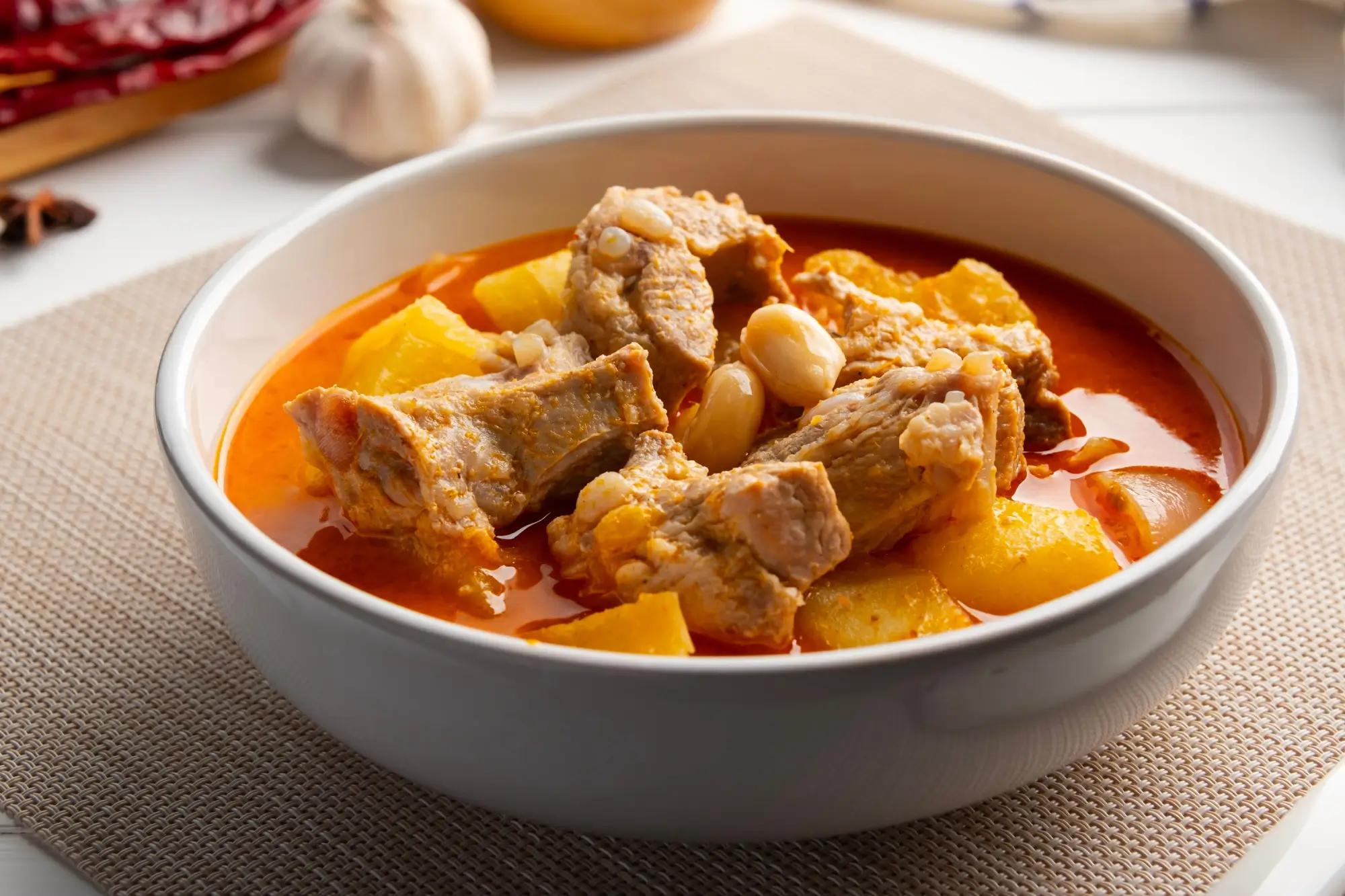 Massaman kari vás zasytí i zahřeje