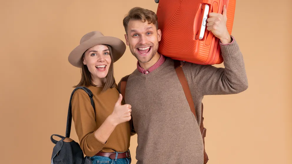 Opustila děti a odjela s milencem.