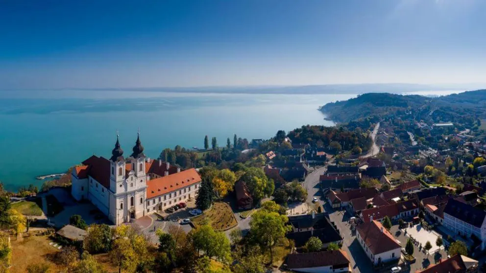 Balaton: Zapomenutý ráj levné dovolené, který má léčivé účinky
