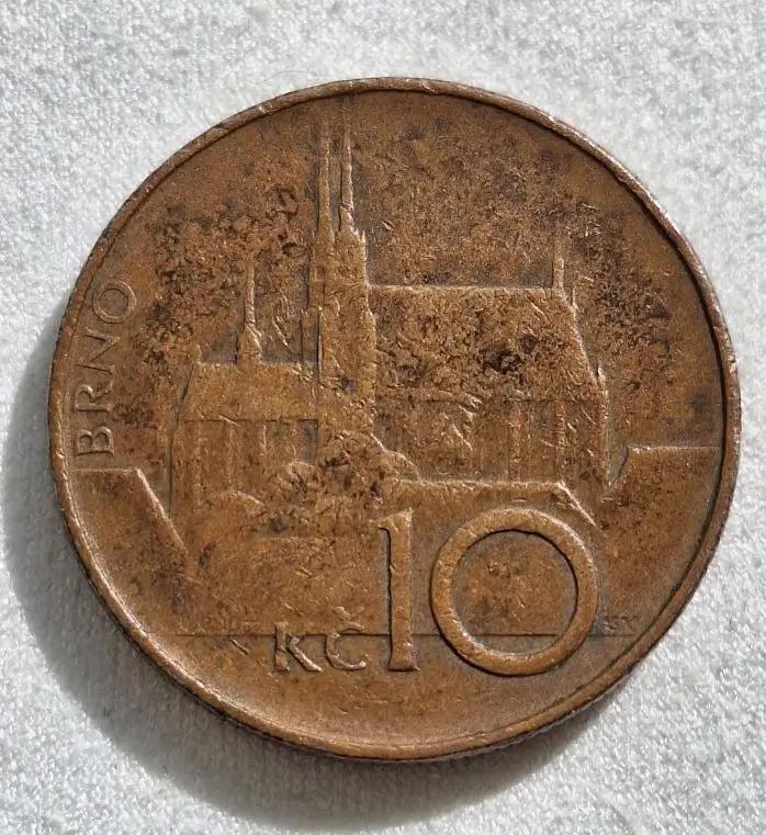 Vzácná desetikoruna s hodnotou přes 100 tisíc korun, Zdroj: Aukro