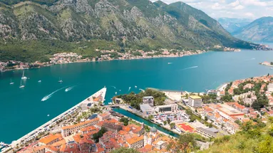 Dovolená v Černé Hoře může být nezapomenutelný zážitek.