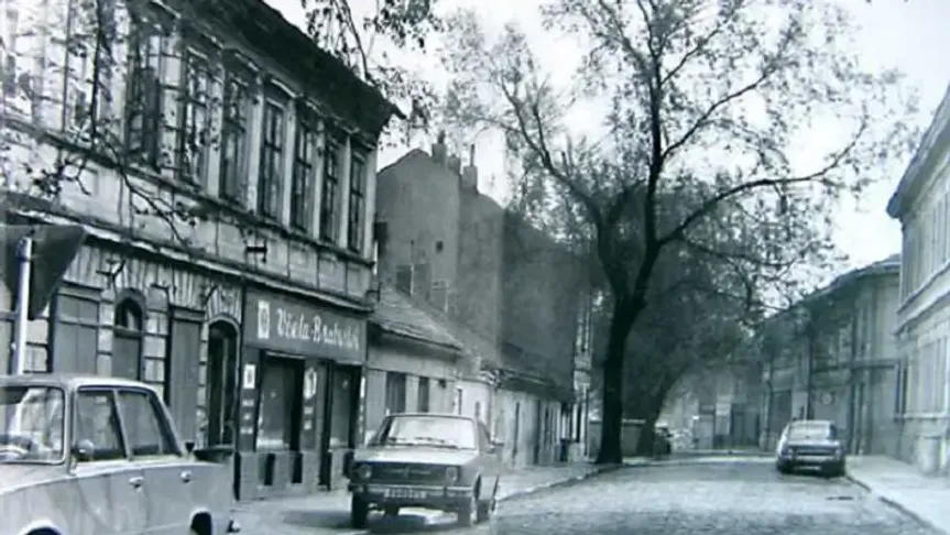 stará fotografie zaniklé čtvrti v Praze