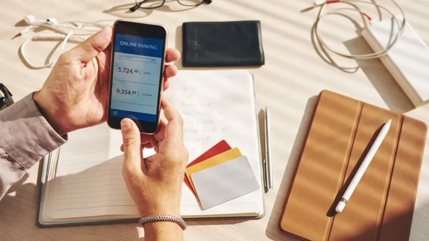 Komerční banka se rozhodla změnit účty všem klientům. Kdo nepřistoupí na změnu, bude muset odejít jinam.