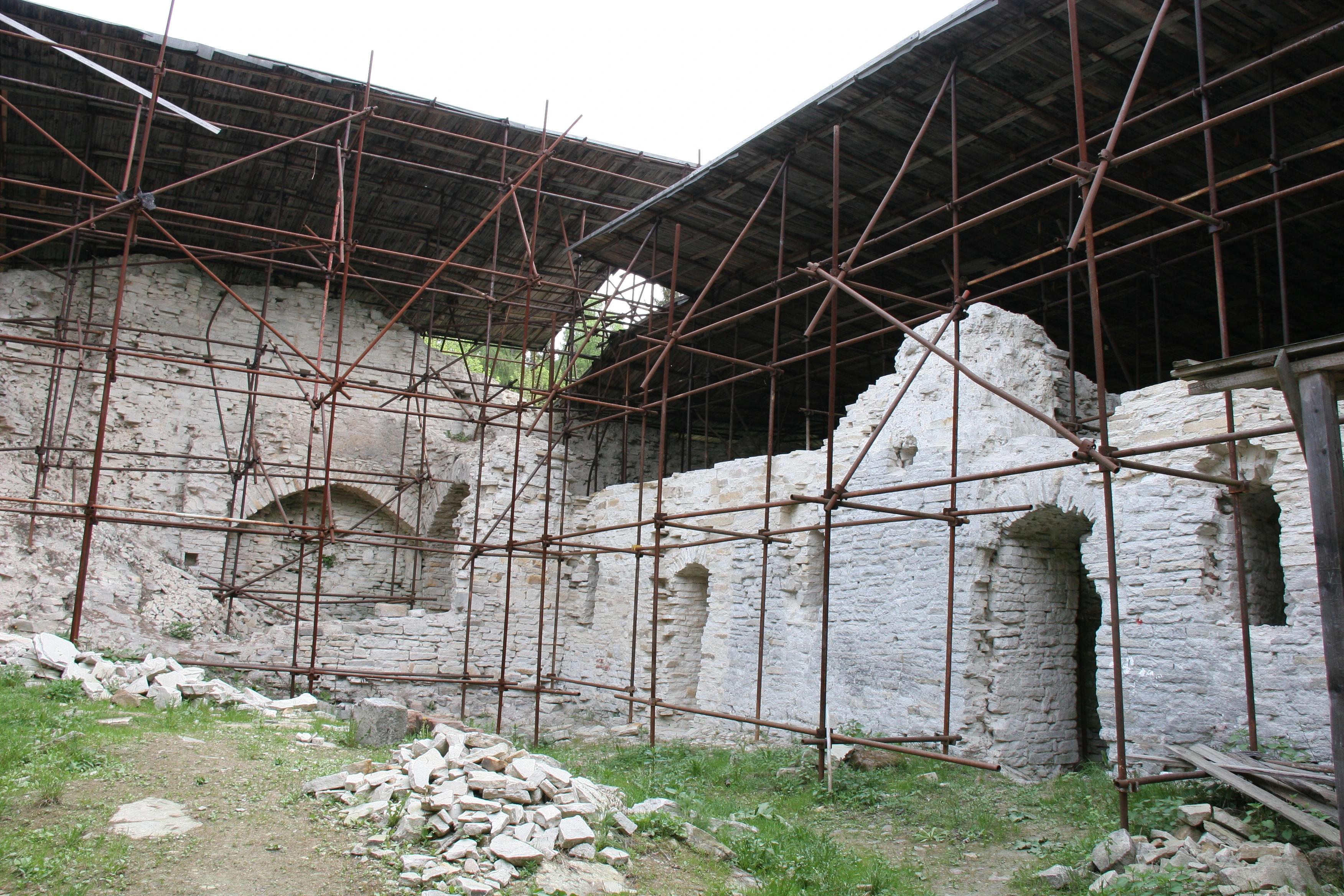 Zřícenina hradu Vízmburk