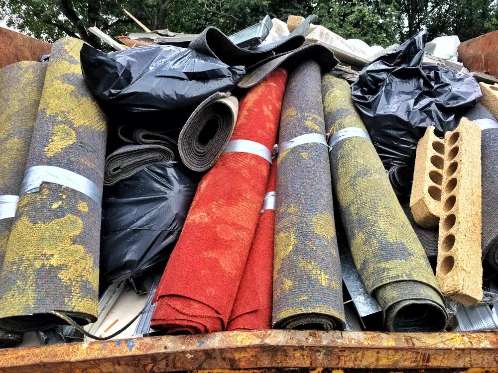 Staré koberce mají cenu desetitisíců, někdy i statisíců.