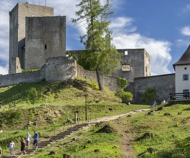Ve světě je vyhlášené, ale Češi toto místo neznají. Přitom ho mají na dosah ruky Toto místo láká turisty z celého světa.