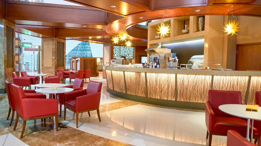 Dubaj šokuje svět: Nová restaurace bez lidí v kuchyni. Jak chutná menu od umělé inteligence?