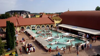 Nádherné termální lázně Velký Meder.