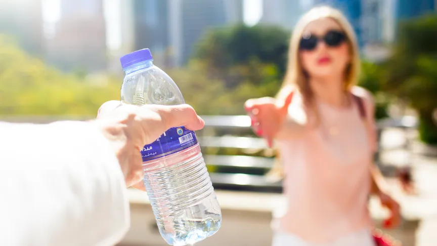 Na letišti můžete mít vodu zdarma a nemusíte vůbec platit.