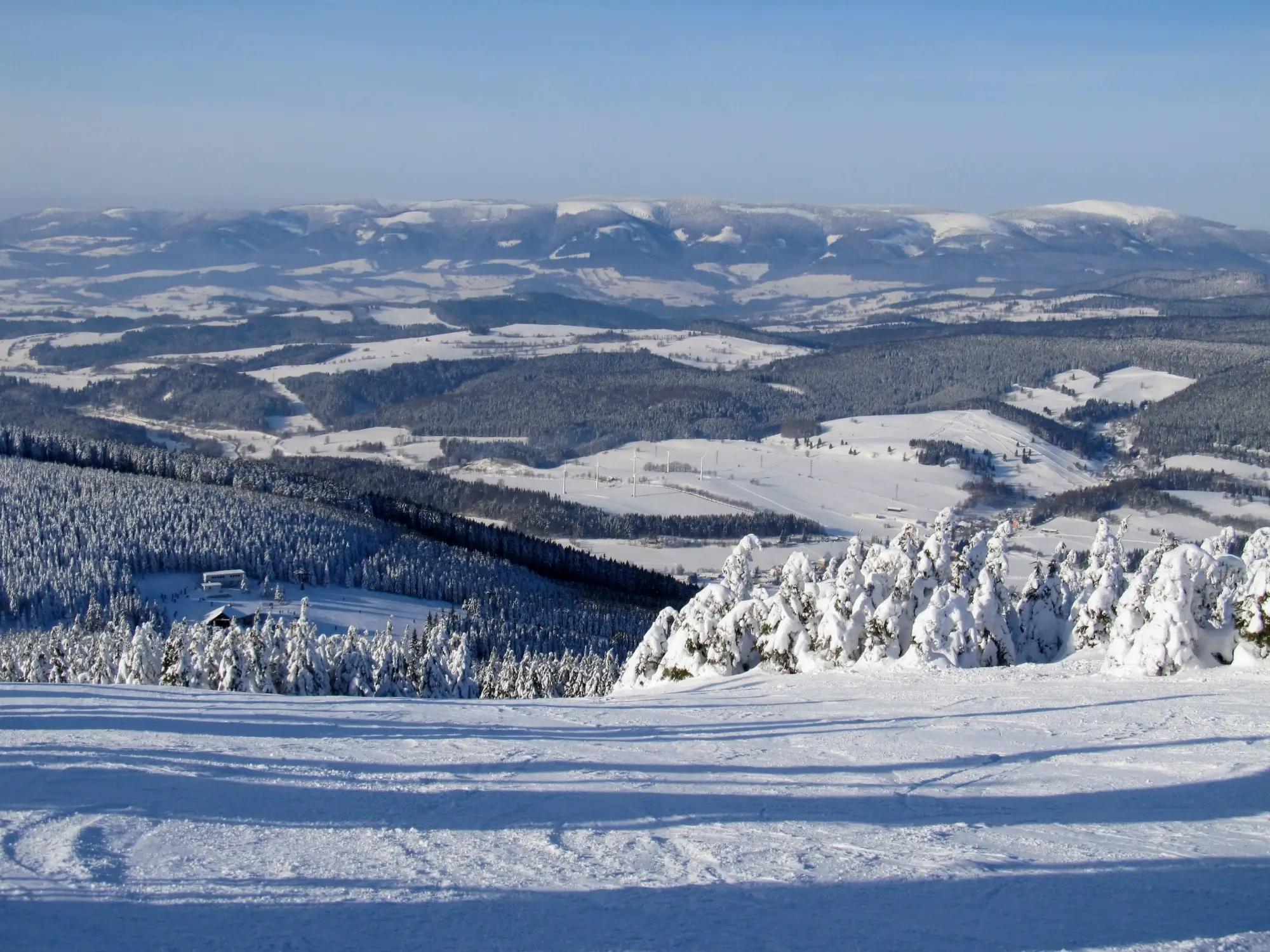 Krásné výhledy ze sedla Ramzové. 
