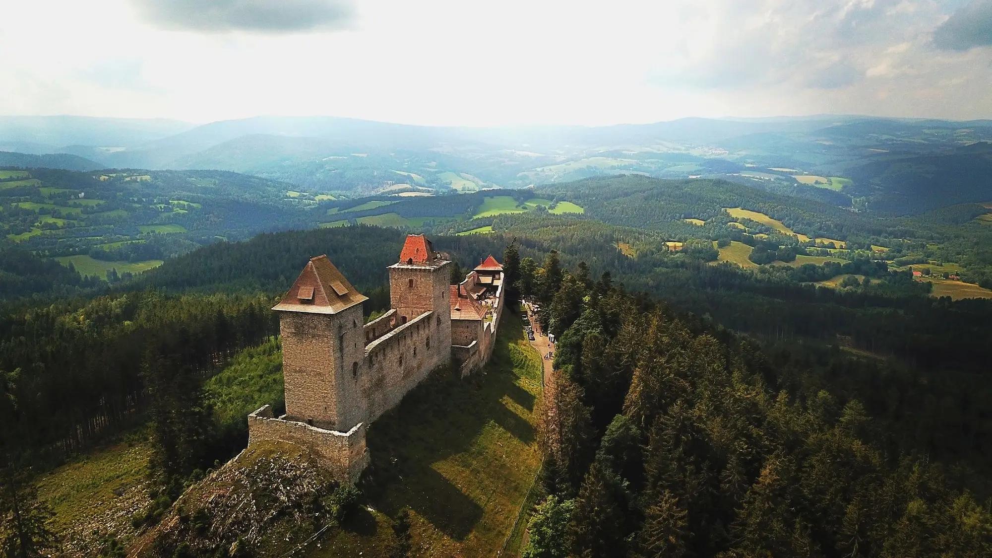 Hrad z pohádky Anděl Páně