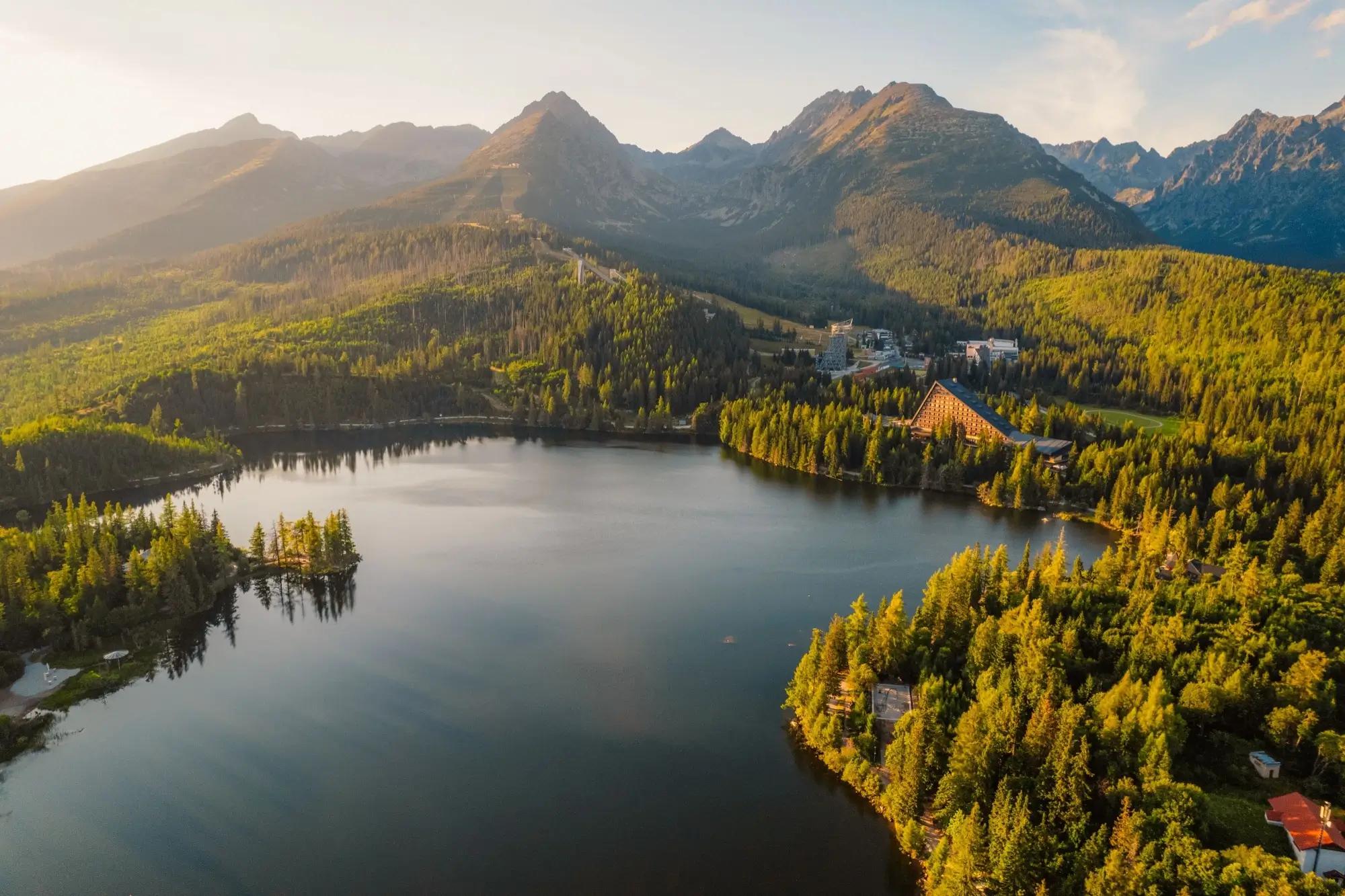 Vysoké Tatry nás slovy klasika jednoznačně ohromí. Zdroj: shutterstock.com
