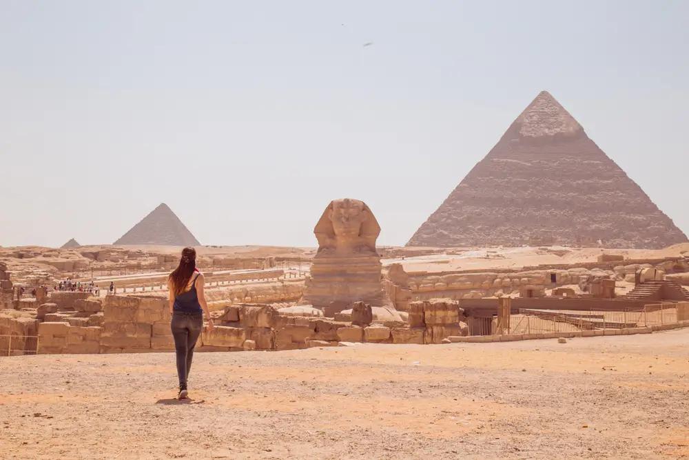 Pyramidy v Egyptě nejspíš stavěli úplně jinak.