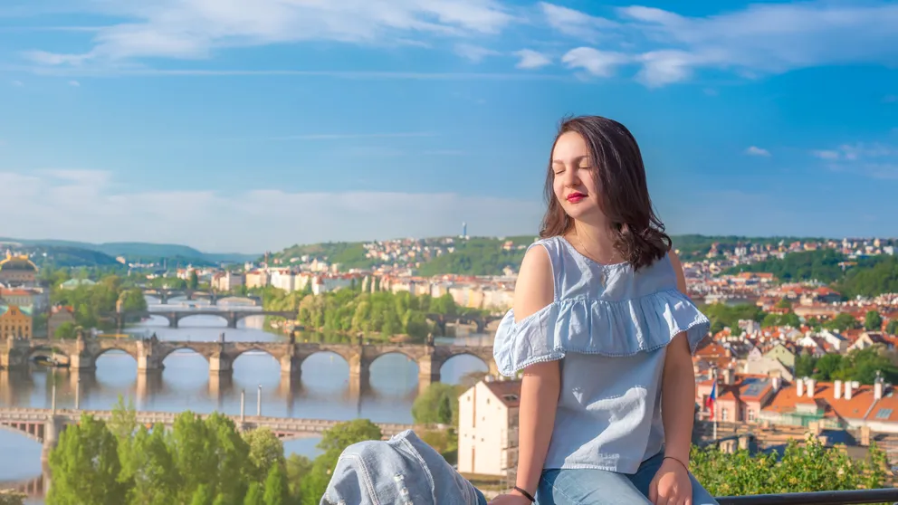 Známá česká přísloví jsou pro cizince náročná.