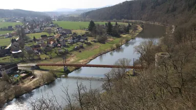 Zřícenina nabízí i nádherný výhled na Sázavu.