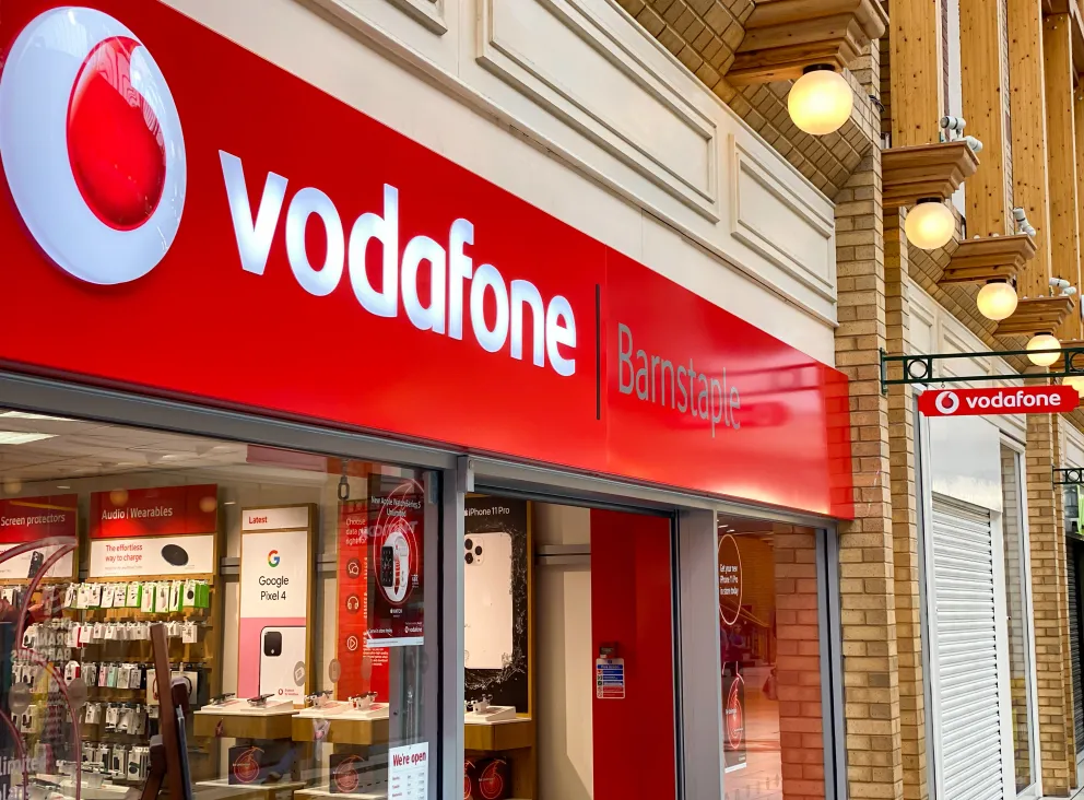 Vodafone varuje klienty před podvodnými smskami.