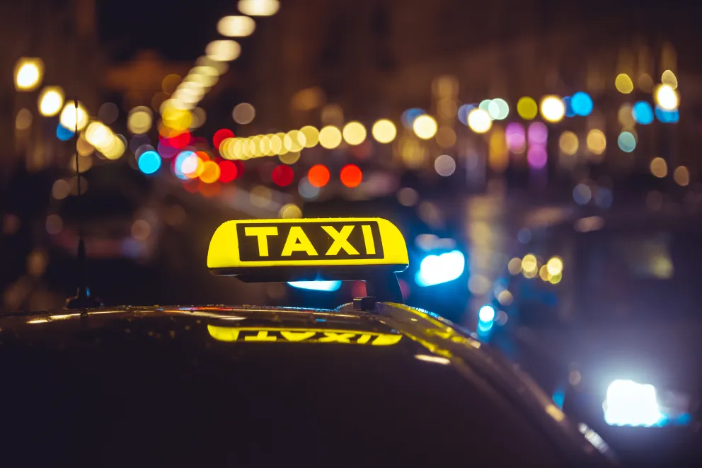 Senior taxi lidé mohou využívat téměř zadarmo.