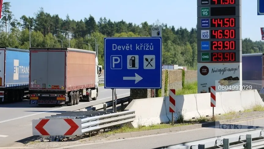 Motorest u Devíti křížů je dodnes opředený bohatou historií.