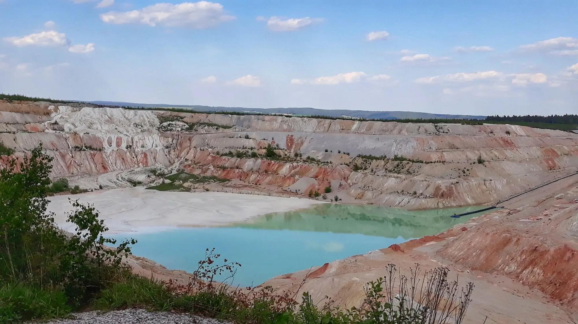 Kaolinový lom Kaznějov