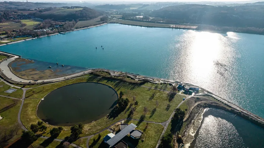 Češi si sem jezdí odpočinout jako do ráje. Místo, kde voda, sport a tajné vychytávky tvoří dokonalý letní mix.