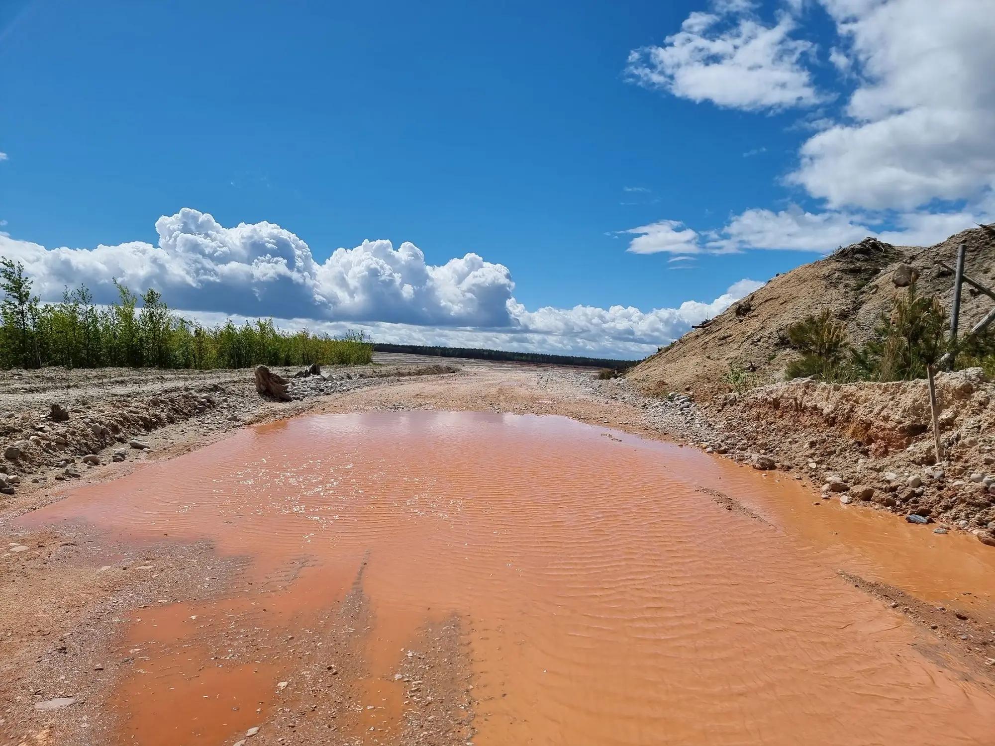 Kaolinový lom Kaznějov 