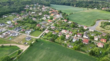 Malá obec Vysoká Lhota