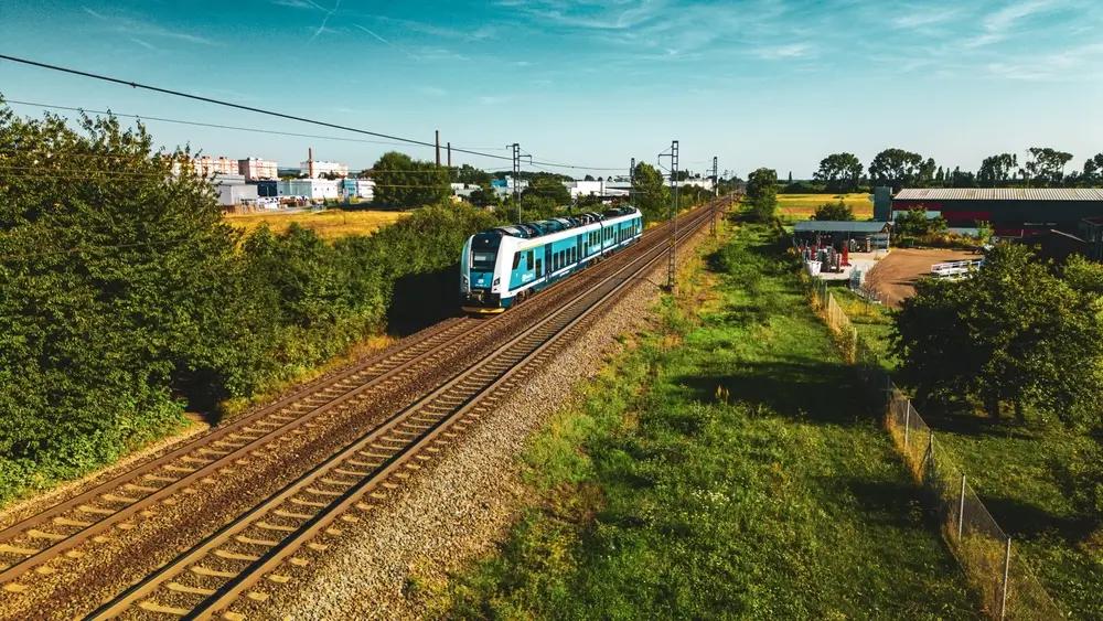 Dopravci napříč Evropou zavádí stále luxusnější a lepší spoje. Stačí jen nasednout a vyrazit!