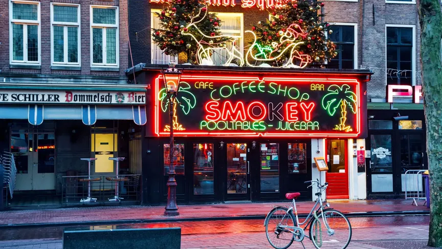 Coffeeshop v Amsterdamu / Zdroj: Shutterstock