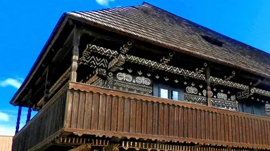 Nádherná slovenská vesnice, která stojí za návštěvu.