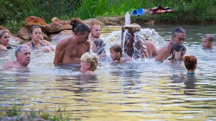 Tento termální pramen je zadarmo.