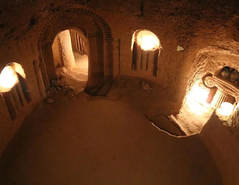 Podzemní muzeum v Arinj 