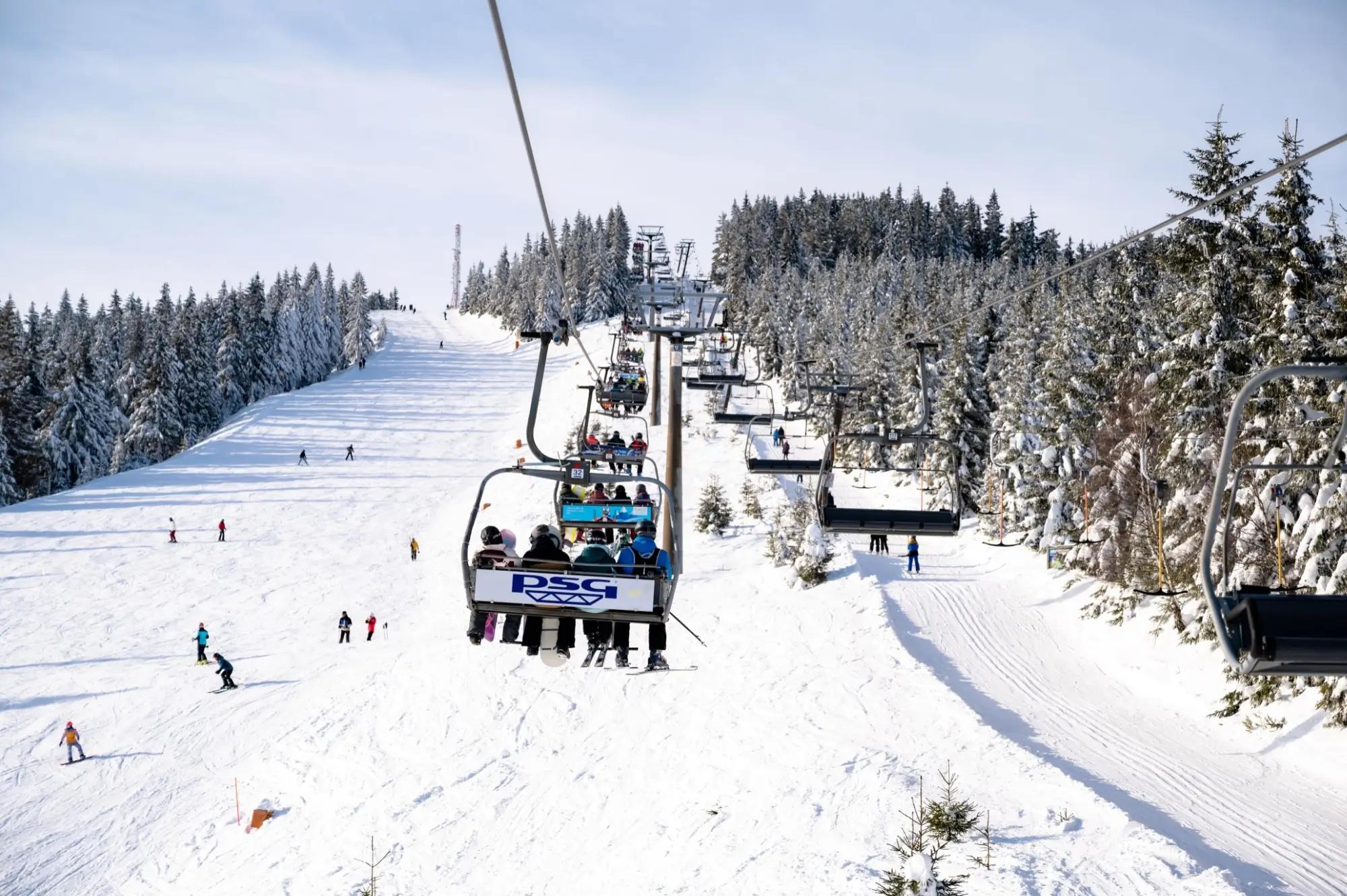 Lanovka v zimě ve Špindlerově Mlýně