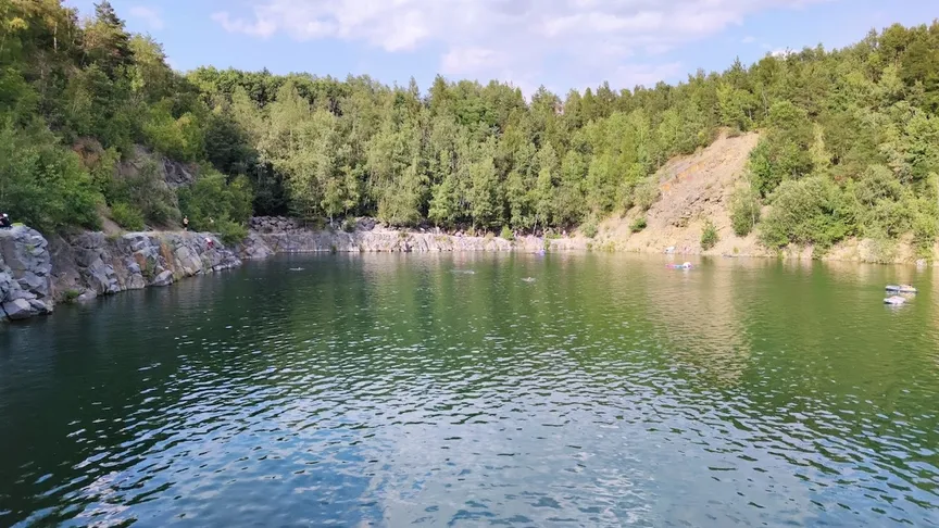 Tento lom rozhodně stojí za návštěvu.
