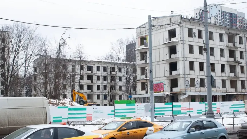 Vybydlené paneláky v Moskvě