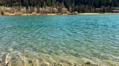 Valašský Balaton je malé české moře.