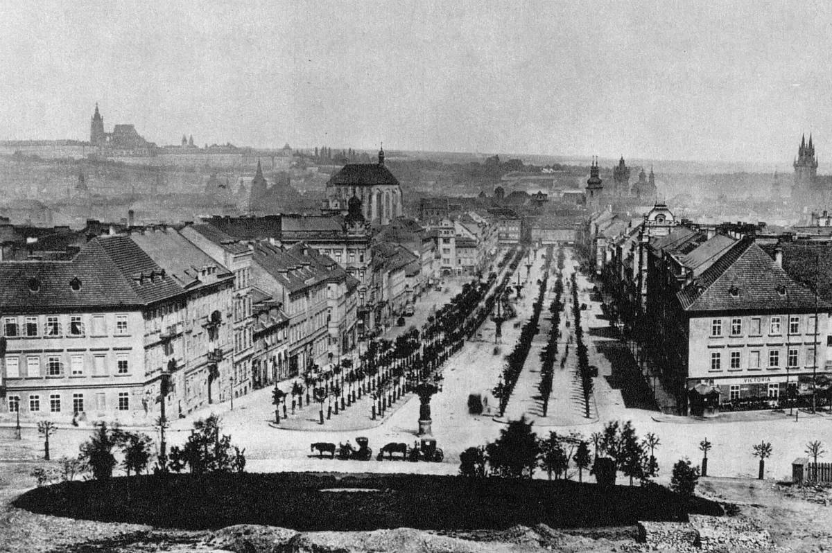 Václavské náměstí kolem roku 1887