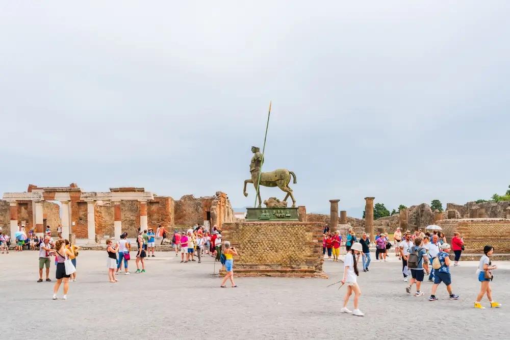 V Pompejích objevili nové graffiti, které všechny překvapilo.