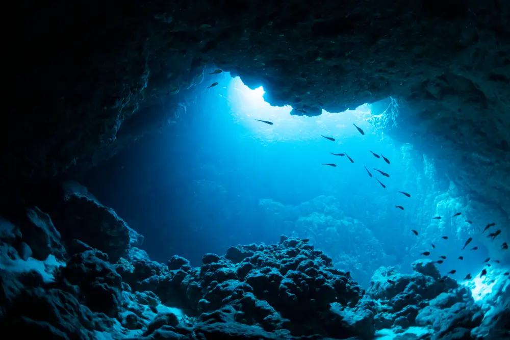 Vědcům se podařilo dokázat, že pod povrchem je ještě jeden oceán.