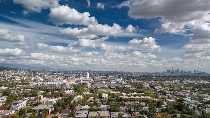 Panoramatický snímek města Los Angeles.
