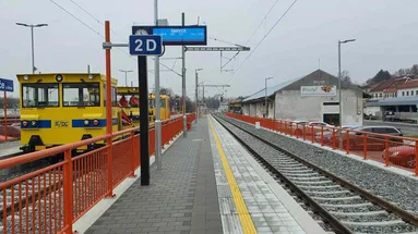 Výbuch cisteren změnil život v kraji. Teď se vlaky vrací, ale mnozí varují: Něco tu není v pořádku