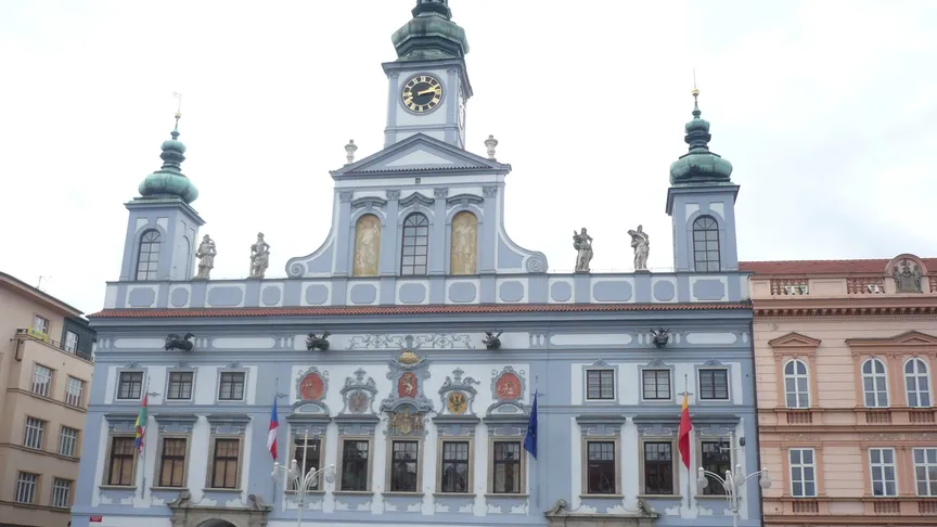 Podívejte se na krásné náměstí v Česku.