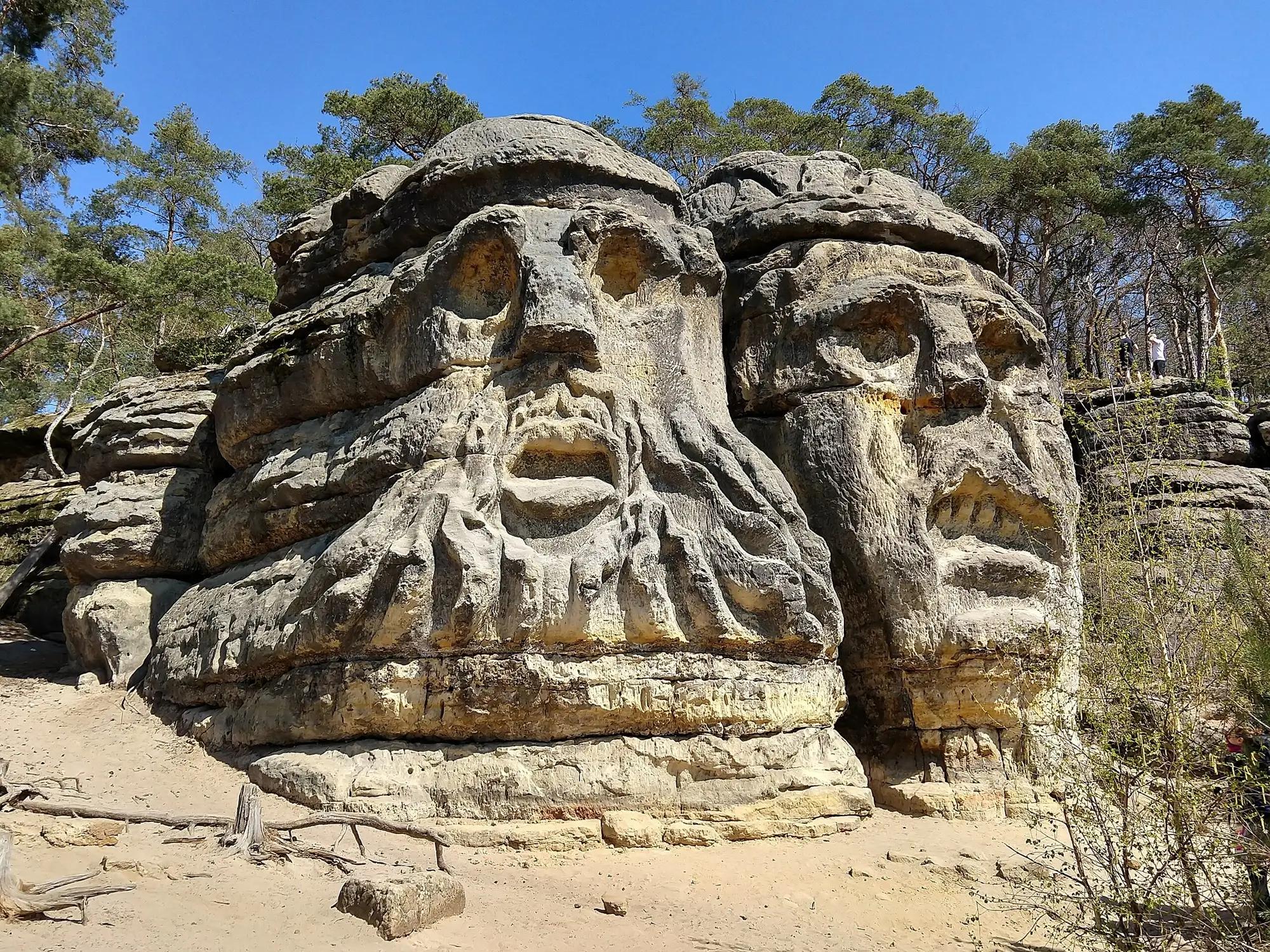 Čertovy hlavy z Želízech