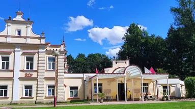 Tajná lázeňská oáza uprostřed Česka. Místo, kde čas zapomněl běžet a turisti nemají šanci