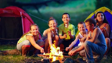 Děti letní tábory milují a rozvíjejí si schopnosti.