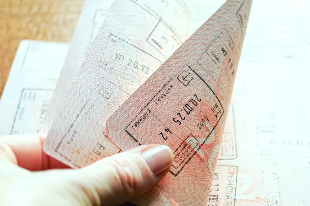 Razítka v cestovním dokladu